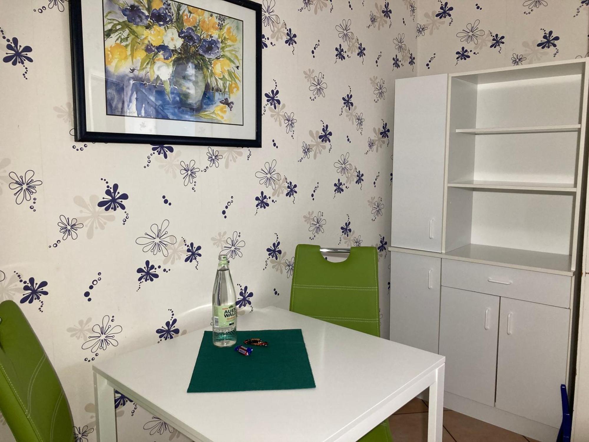 Haus Krabbe Apartments Mit Doppelbetten, Fuer 1-2 Personen, Hunde Kostenfrei Willkommen, Kostenfreier Parkplatz, Zwischen Bremerhaven Und Cuxhaven Gelegen Времен Екстериор снимка